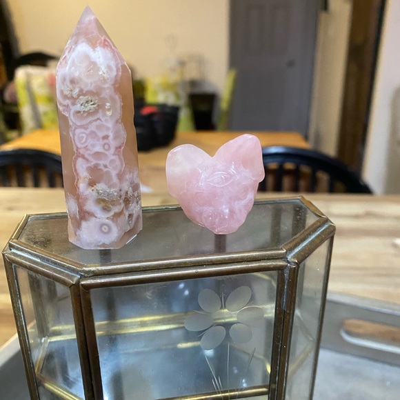 Mini Flower Agate Crystal Tower - Picture 4 of 6